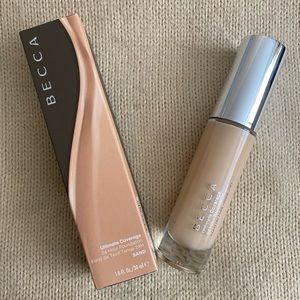 Becca Ultimate Coverage 24 hour Foundation